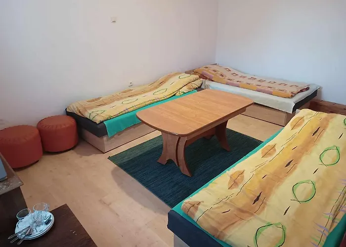 Czerwony Dom Πανσιόν *